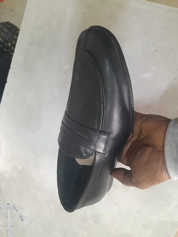 Black_Genuine_Leather_Slip_On_Loafers_For_Men