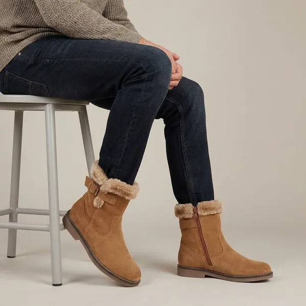 Tan_And_Beige_Leather_Winter_Boots_For_Kids