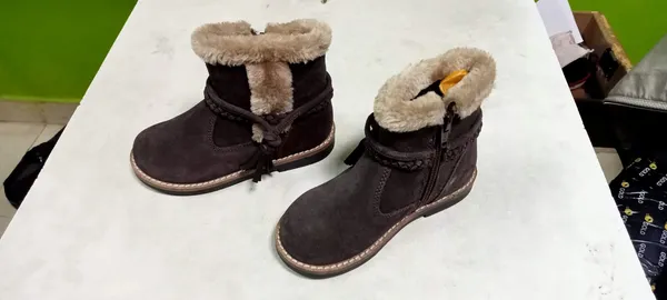 Brown_Leather_Kids_Winter_Boots_For_Kids