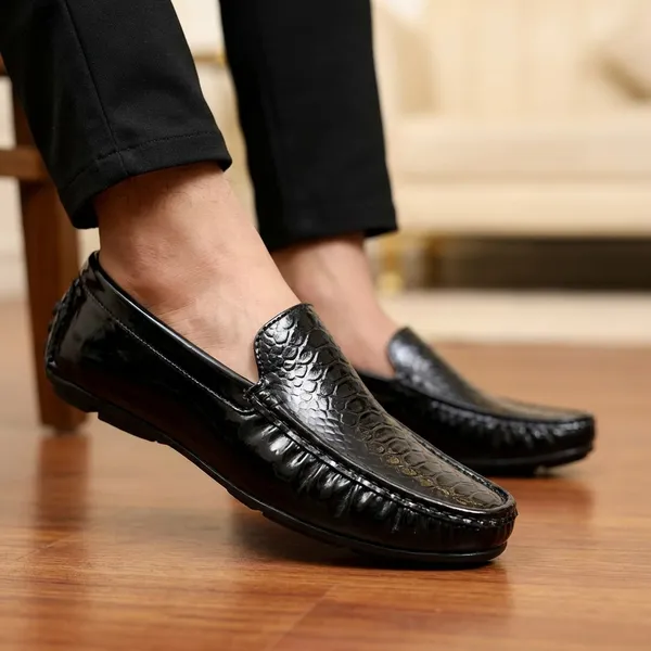 Black_Leather_Leather_Loafers_For_Men