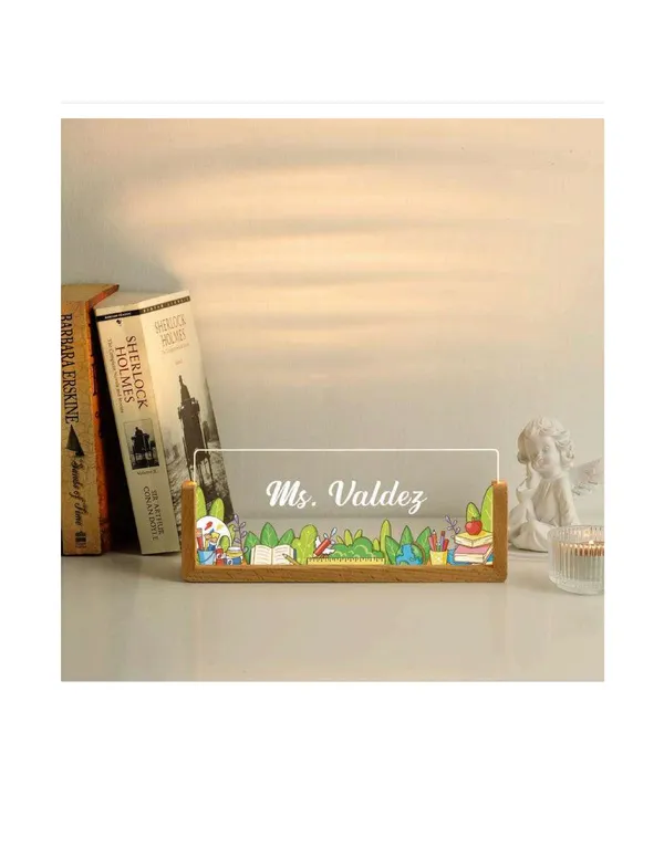 Personalized_Name_Desk_Plate_For_Teacher