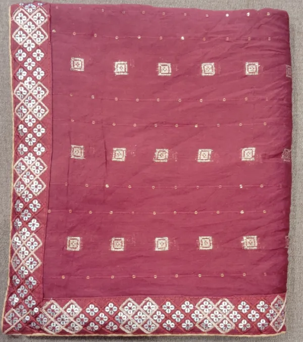 Maroon_Cotton_Embroidered_Saree_With_Blouse_Piece_For_Women