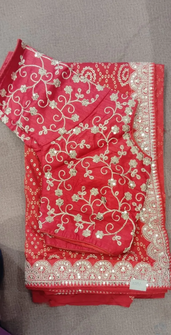 Red_Synthetic_Bandhani_Saree_With_Blouse_Piece_For_Women