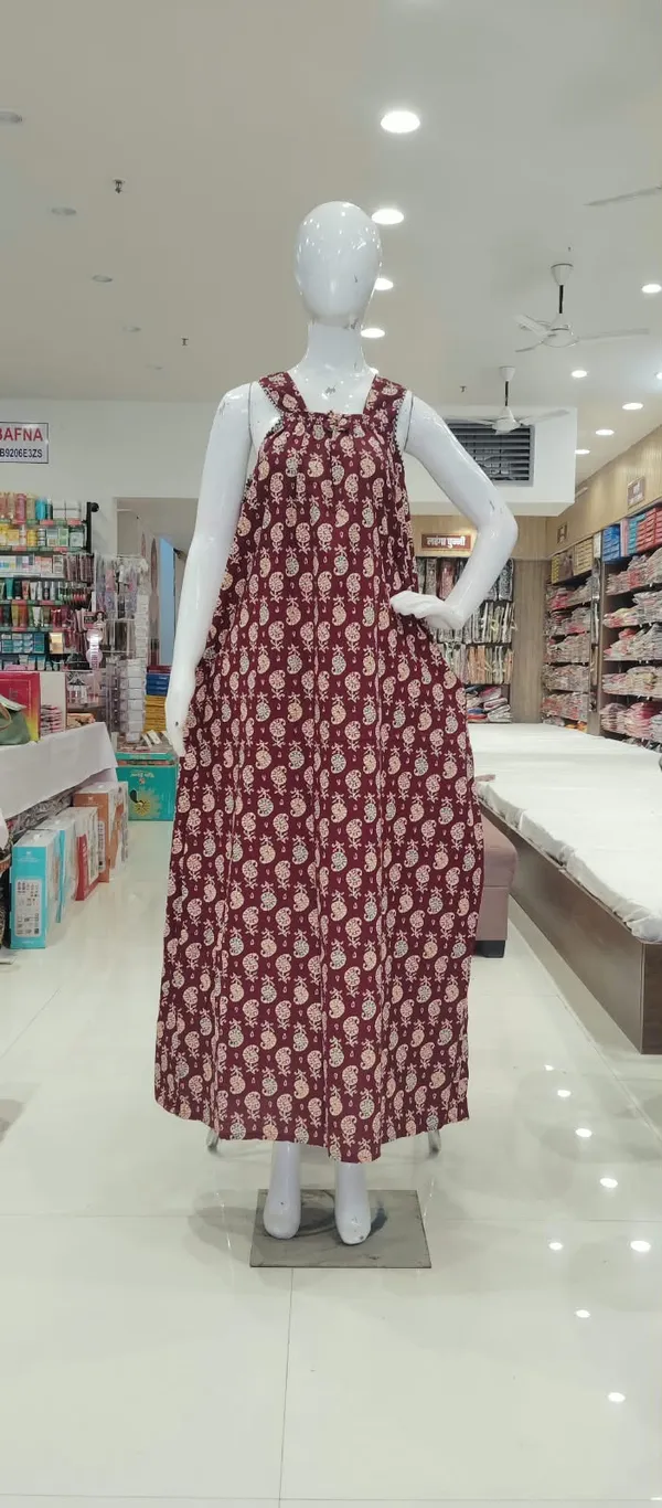 Maroon_Cotton_Floral_Print_Nighty_For_Women