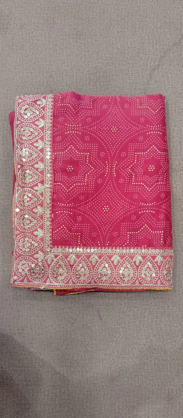 Pink_Synthetic_Bandhani_Saree_With_Blouse_Piece_For_Women