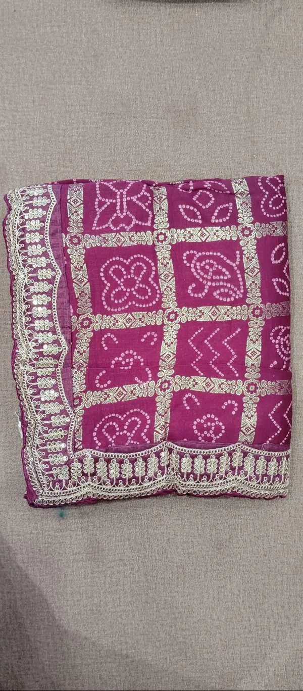 Pink_Synthetic_Bandhani_Print_Saree_With_Blouse_Piece_For_Women