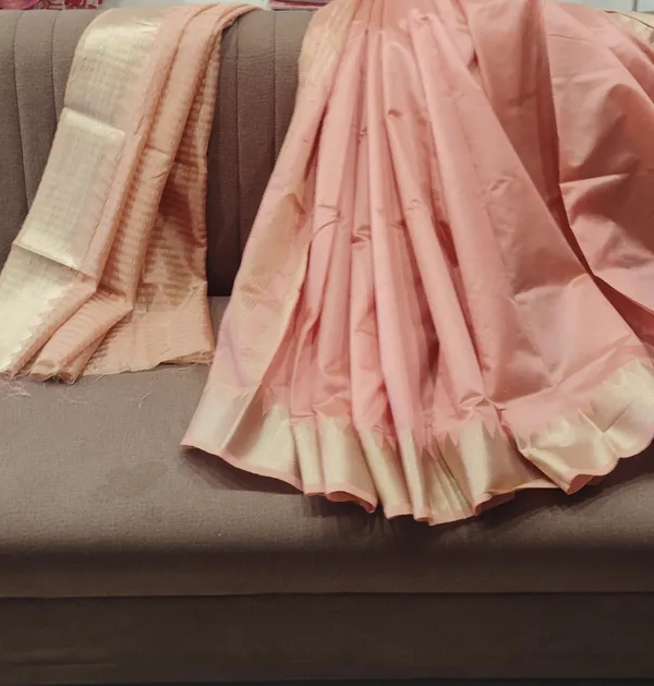 Peach_Banarasi_Silk_Border_Saree_With_Blouse_Piece_For_Women