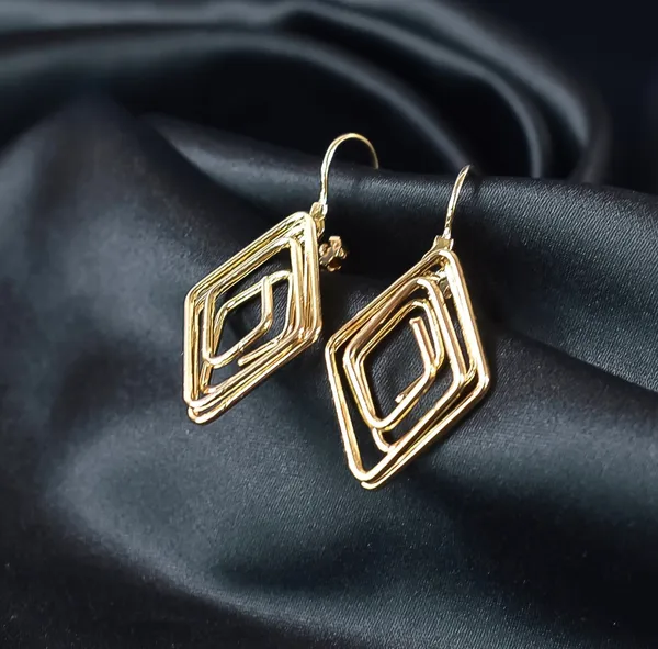 Gold-Plated_Triple-Layer_Diamond_Dangle_Earrings