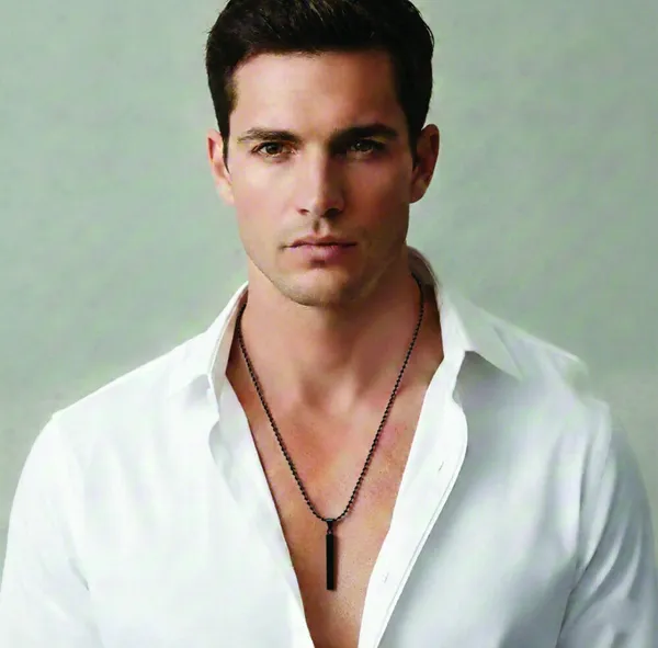 Black_Bar_Pendant_Necklace_For_Men