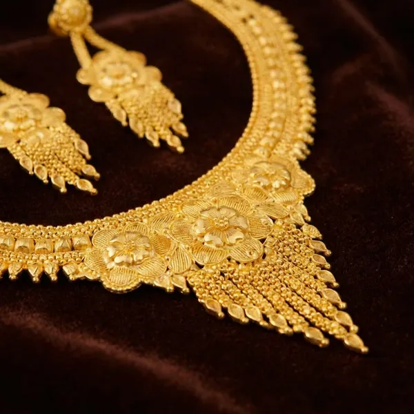 Gold_Premium_Brass_Necklaces_For_Women