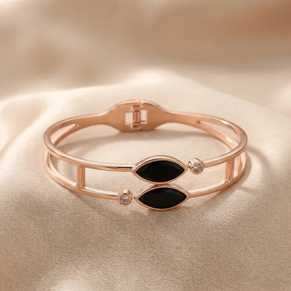 Gold_And_Black_Premium_Brass_Bracelet_For_Women