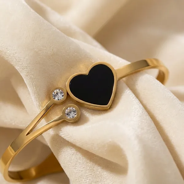Gold_And_Black_Premium_Brass_Bracelet_For_Women
