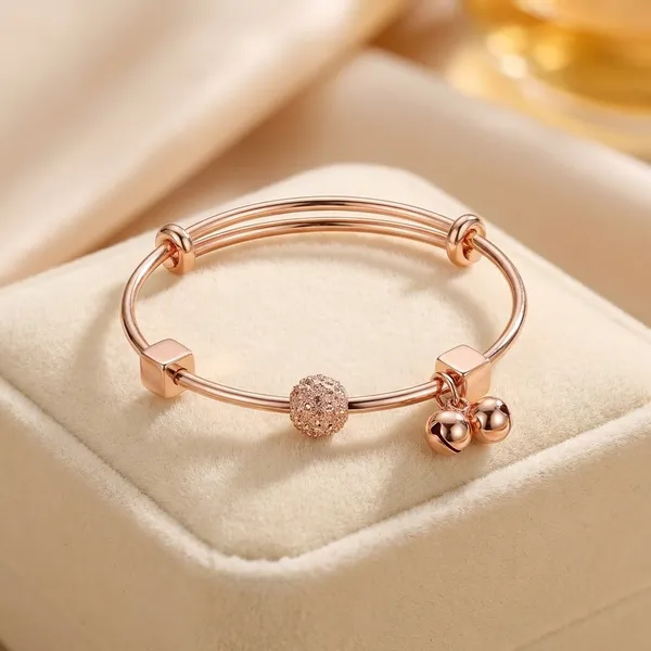 Gold_Premium_Brass_Bracelet_For_Women