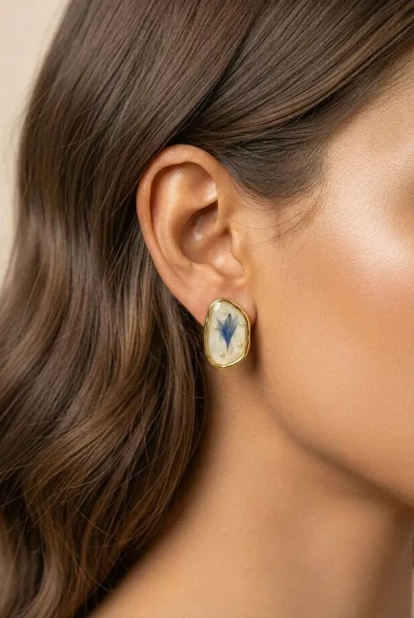Blue_Feather_Glam_Studs