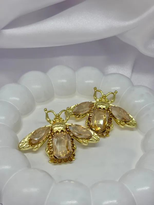 Champagne_Butterfly_Spark_Earring