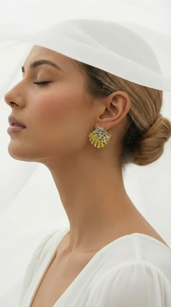 Duo_Pearl_Ballet_Shell_Earring