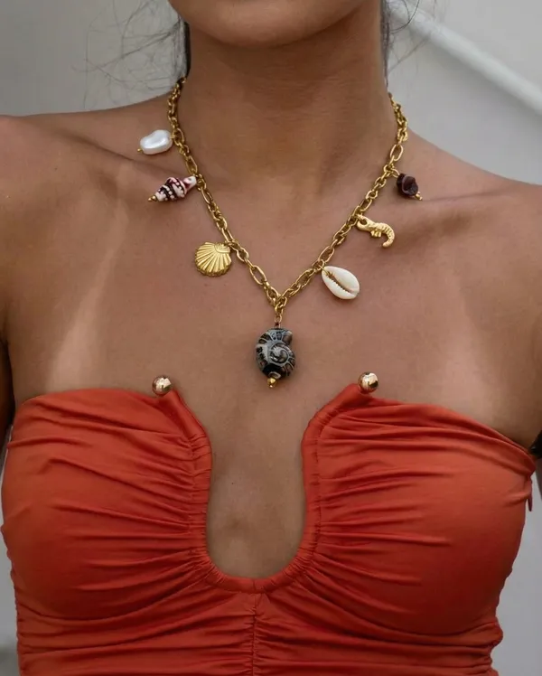 Coastal_Glam_Gold_Neckchain