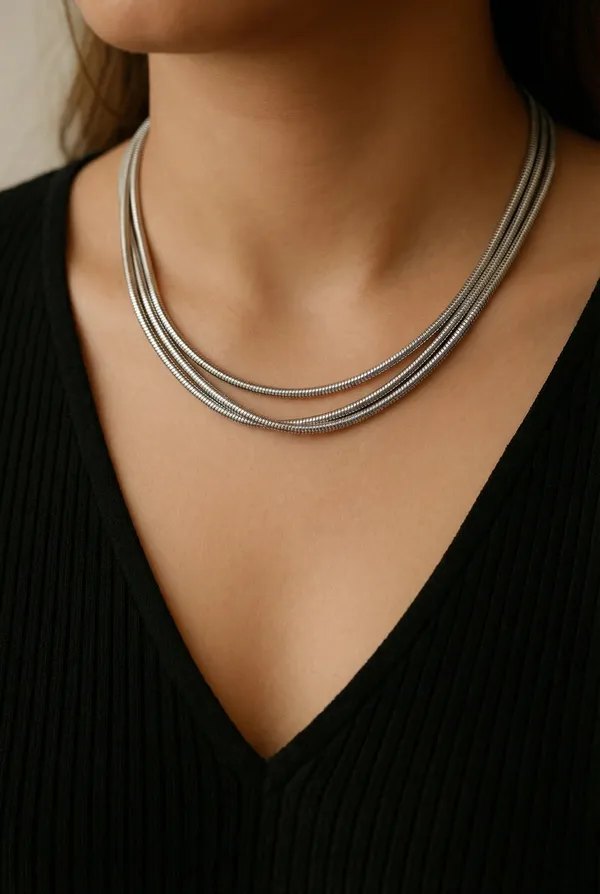 Retro_Roaring_Tide_Silver_Neckchain