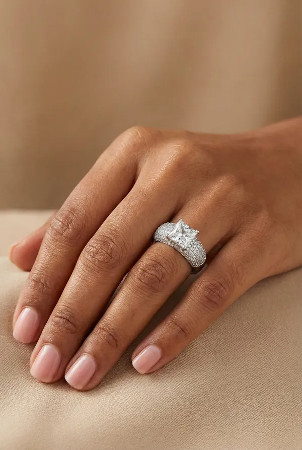 Bella_Eternal_Sparkle_Diamond_Ring