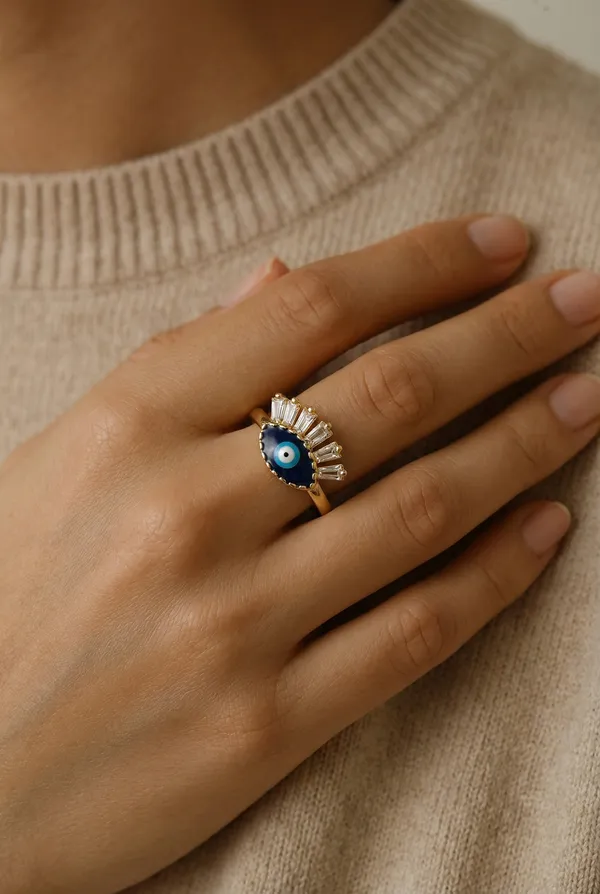 Bella_Golden_Evil_Eye_Ring