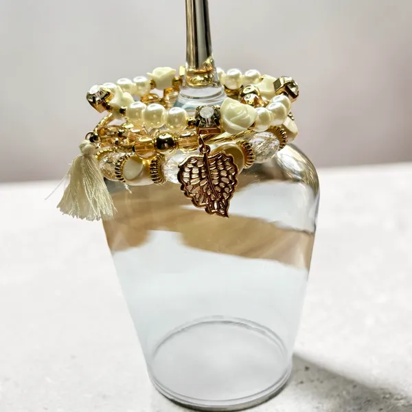 BRIDGERTON_BRACELET_STACK