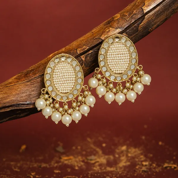 Moti_Aaina_Jhumka