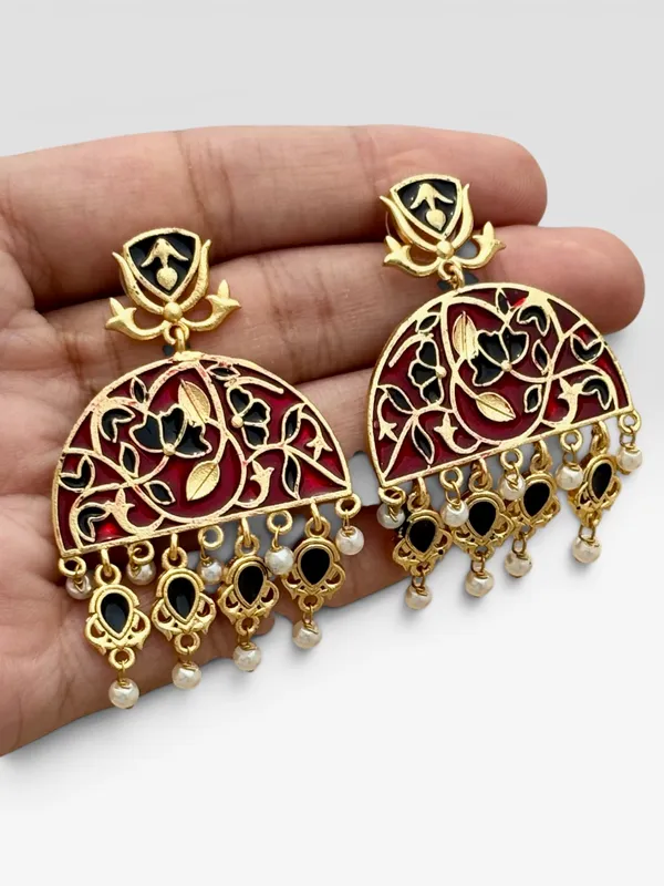 Shaahi_Lal_Meenakari_Dastak_Jhumka
