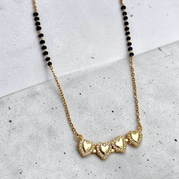 Golden_Heart_Halo_Mangalsutra
