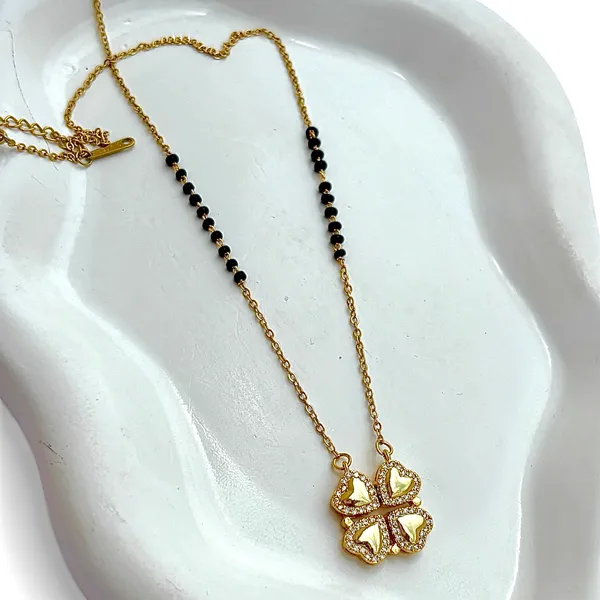 Golden_Heart_Halo_Mangalsutra