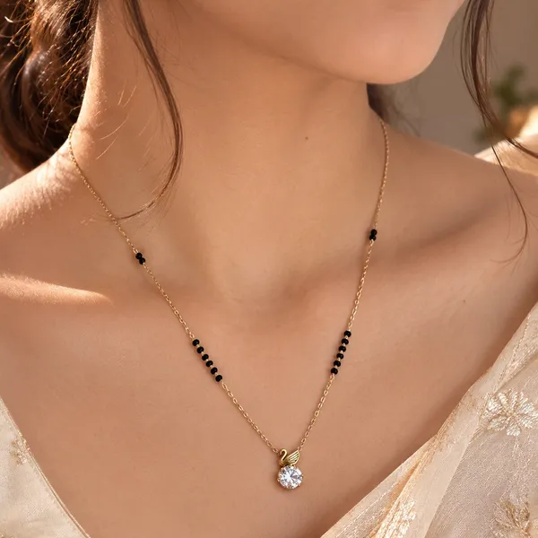 Golden_Swan_Solitaire_Mangalsutra