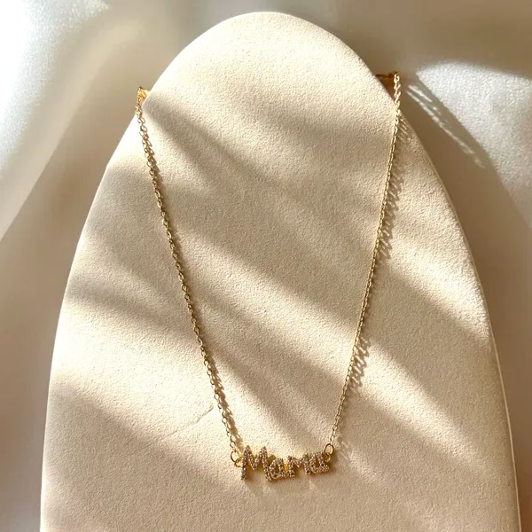 MAMA_GOLDEN_NECKCHAIN