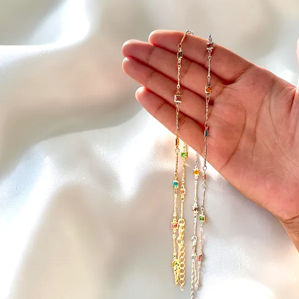 NOOR_-_E-_FIZA_SILVER_NECKCHAIN