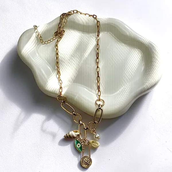 NAZAR_NOOK_GOLDEN_NECKCHAIN