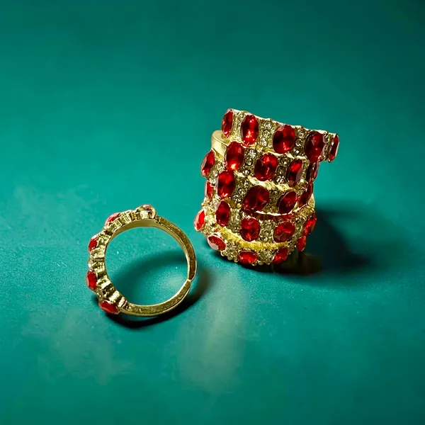 LAL_ISHQ_GOLDEN_DIAMOND_RING