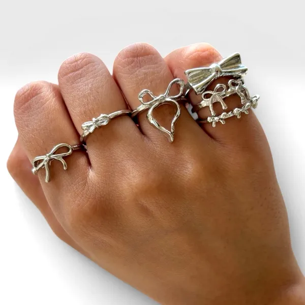 SILVER_BOW_RINGS_STACK