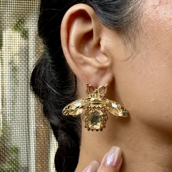 Champagne_Butterfly_Spark_Earring