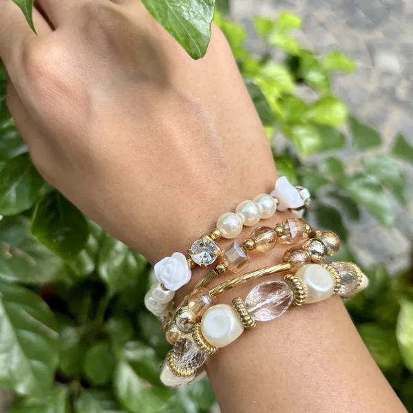 BRIDGERTON_BRACELET_STACK