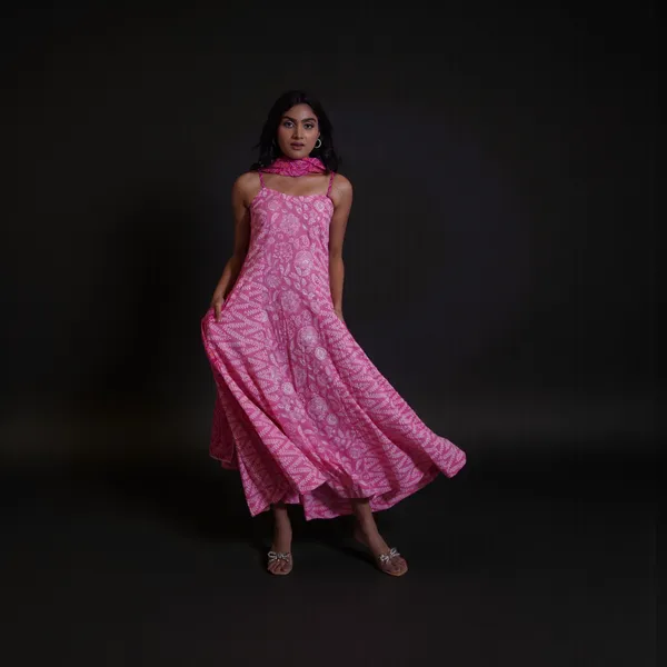 Pink_Bandhani_Print_Halter_Neck_Maxi_Dress_With_Choker_Scarf