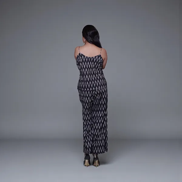 Black_And_White_Ikat_Print_Co-Ord_Set_With_Blazer