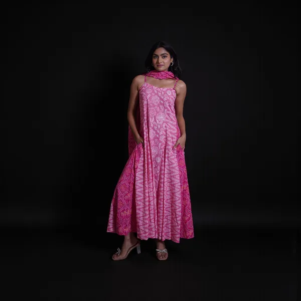 Pink_Bandhani_Print_Halter_Neck_Maxi_Dress_With_Choker_Scarf