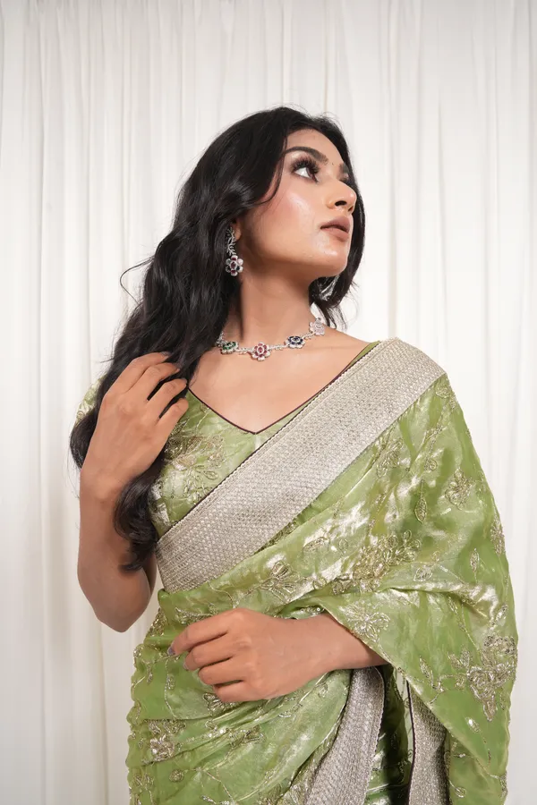 Not_your_avagrage_green_saree