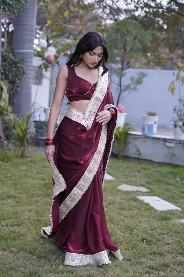 Maroon_And_Gold_Ethnic_Saree_For_Women