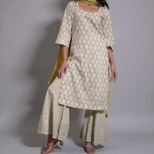 Block_Printed_Cotton_Kurta_Palazzo_Set_With_Dupatta_-_Ethnic_Indian_Wear