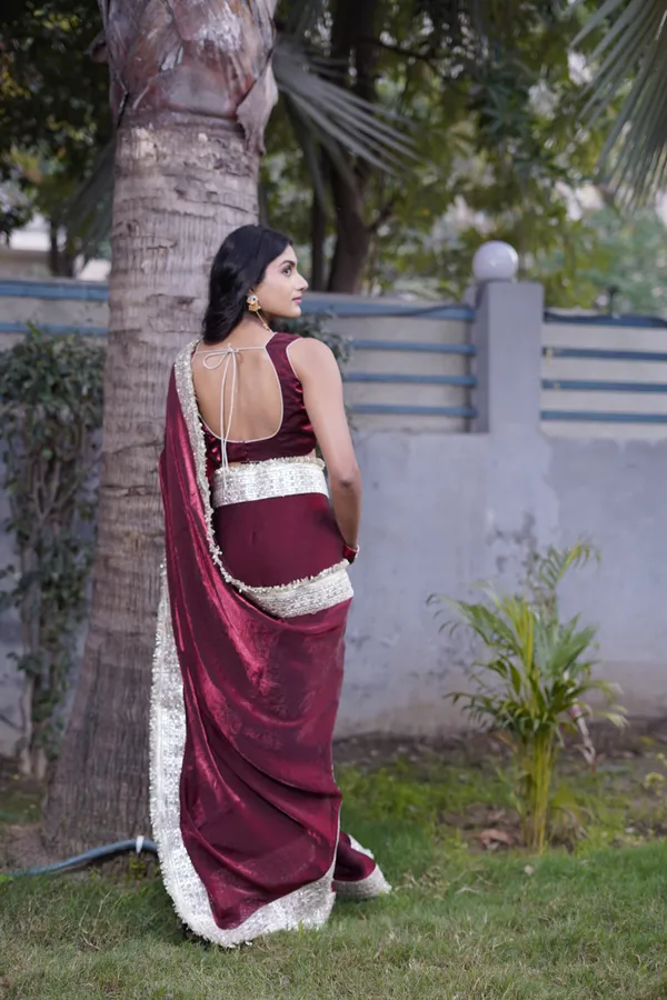 Maroon_And_Gold_Ethnic_Saree_For_Women