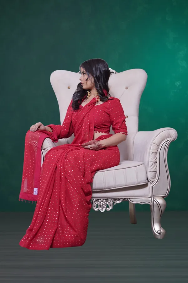 Red_Sequin_Embellished_Saree_With_Blouse