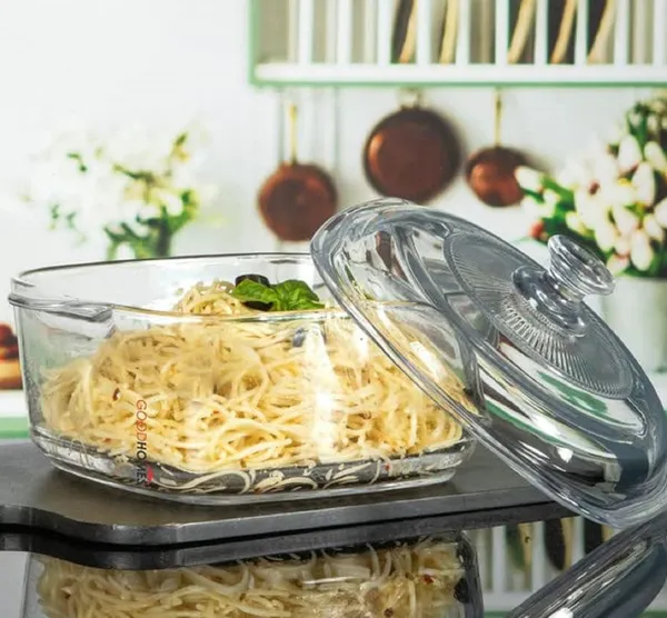 Pack_of_2-2300_ML_Glass_Casserole_Microwave_Safe_Containers_Borosilicate_Toughened_Glass_Serving_Bowl_with_Lid,_2.3_litres_Each