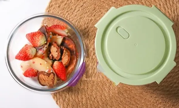 400_ML_Round_Borosilicate_Glass_Food_Storage_Oven_Safe_Container_Set_with_Air_Vent_Lid_Airtight_Lid_Microwave_Safe_Bowl,_Glass_Lunch_Box,_1_Piece,_Clear
