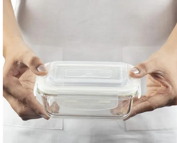 640_ML_Rectangular_Borosilicate_Glass_Food_Storage_Oven_Safe_Container_Set_with_Airtight_Lid_Microwave_Safe_Bowl,_Glass_Serving_Bowl,_1_Piece,_Clear