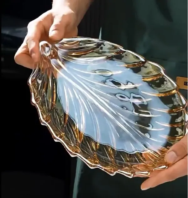 Golden_Leaf_Fruit_Plate_Basket_Large_Crystal_Glass_Fruit_Bowl_Creative_Leaf_Shape_Fruit_Dish_for_Home_Hotel_Restaurant_Snacks_Afternoon_Tea_Basket_Home_Decoration,_Golden
