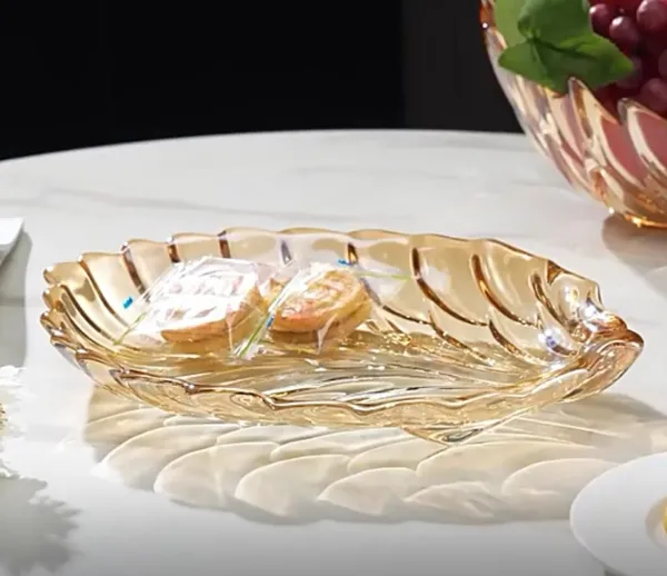 Golden_Leaf_Fruit_Plate_Basket_Large_Crystal_Glass_Fruit_Bowl_Creative_Leaf_Shape_Fruit_Dish_for_Home_Hotel_Restaurant_Snacks_Afternoon_Tea_Basket_Home_Decoration,_Golden